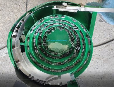Phễu rung cấp tụ điện