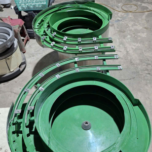 phễu rung cấp vỏ ổ cắm