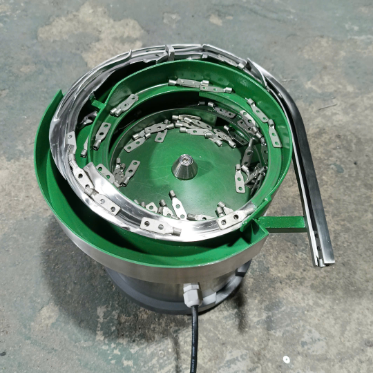 Bộ phễu rung cấp đầu cos dây điện