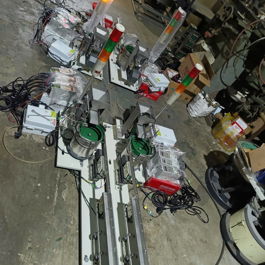 Bộ phễu rung cấp vít M3x4